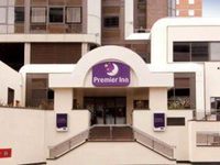 Premier Inn Sunbury (Kempton Park)