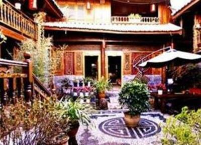 фото отеля Lijiang Rongludi Inn