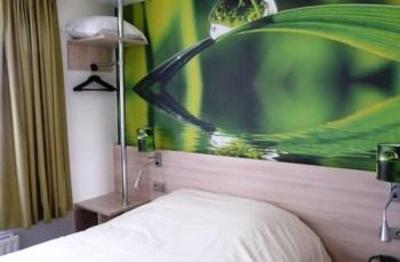 фото отеля Hotel Marmotte Montargis