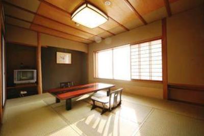 фото отеля Yuga Ryokan