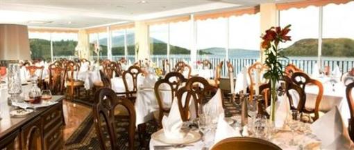 фото отеля Pontoon Bridge Hotel