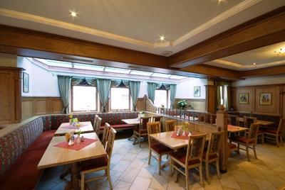 фото отеля Hotel Zur Post Rohrdorf (Bavaria)