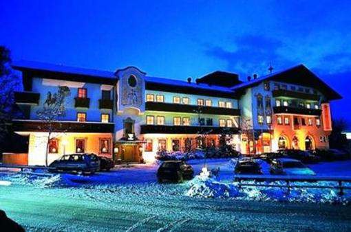 фото отеля Hotel Zur Post Rohrdorf (Bavaria)