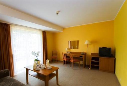 фото отеля Lake Hotel Steszew