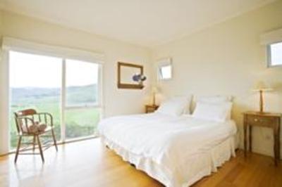 фото отеля Johanna Seaside Cottages