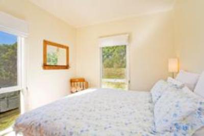 фото отеля Johanna Seaside Cottages
