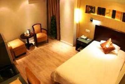 фото отеля Shiweitian Holiday Hotel Yangzhou
