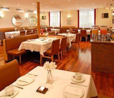 фото отеля Hotel Goldenes Schiff