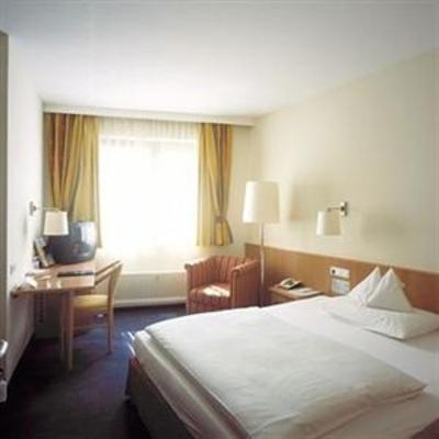 фото отеля Hotel Goldenes Schiff
