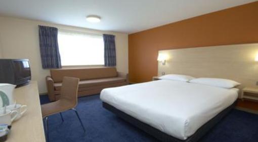 фото отеля Travelodge Bangor Wales