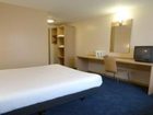 фото отеля Travelodge Bangor Wales