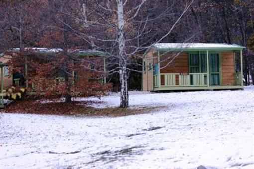 фото отеля Bungalow Toile au Camping-Gites le Prieure