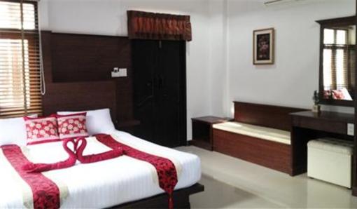 фото отеля Khum Laanta Resort