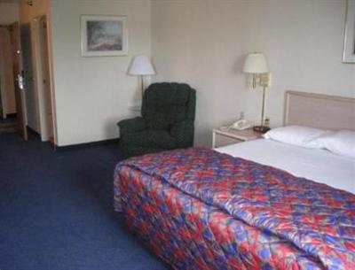 фото отеля Red Roof Inn Holton