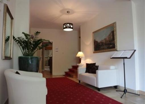 фото отеля Pension Am Parkhotel