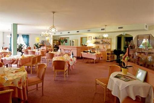 фото отеля Le Coquelicot Hotel Burnhaupt le Haut