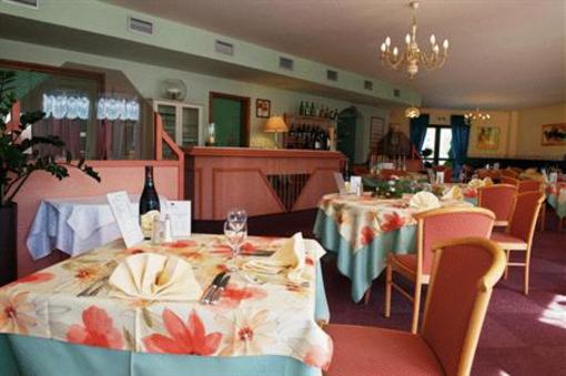 фото отеля Le Coquelicot Hotel Burnhaupt le Haut