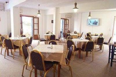 фото отеля Frangiscos Inn Parikia