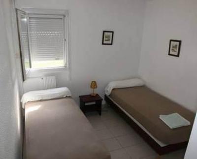 фото отеля Les Heures Claires Cottages Istres