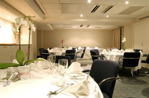 фото отеля Holiday Inn Hemel Hempstead M1 J8