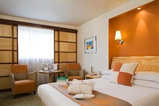 фото отеля Holiday Inn Hemel Hempstead M1 J8