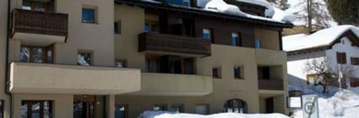 фото отеля Aparthotel Chesa Munteratsch