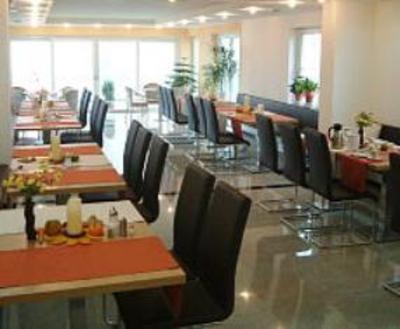 фото отеля Hotel Garni Retterath Wiesemscheid
