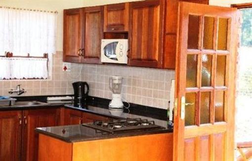 фото отеля Mount Azimbo Lodge