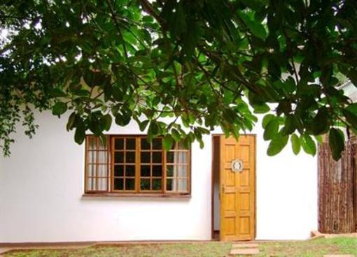 фото отеля Mount Azimbo Lodge