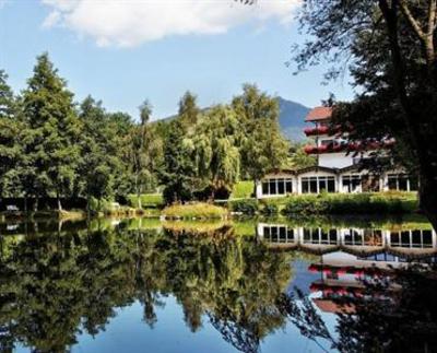 фото отеля Hotel Zum Hirschen Lam