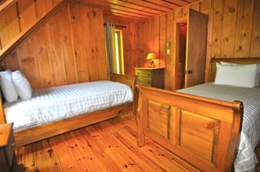 фото отеля Tremblant Mountain Chalets