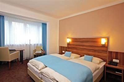 фото отеля Waldhotel Bad Soden