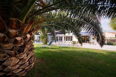 фото отеля Hotel Le Mirage Istres