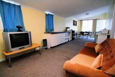 фото отеля Mountain View Motel Quuenstown
