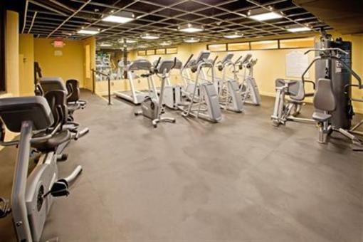 фото отеля Crowne Plaza Hotel Louisville-Airport KY Expo Center