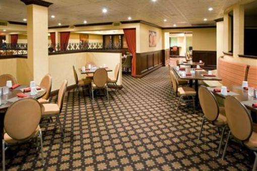 фото отеля Crowne Plaza Hotel Louisville-Airport KY Expo Center