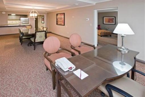 фото отеля Crowne Plaza Hotel Louisville-Airport KY Expo Center