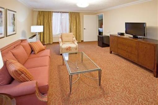фото отеля Crowne Plaza Hotel Louisville-Airport KY Expo Center