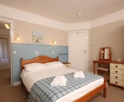 фото отеля Marine Court Guest House Ilfracombe
