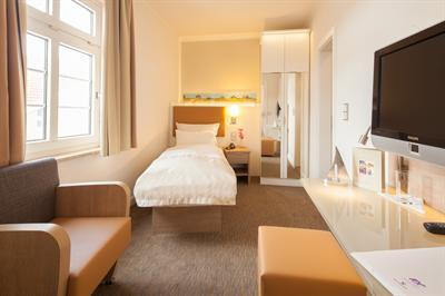 фото отеля Hotel Erholung Kellenhusen