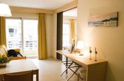 фото отеля Zeester Suitehotel