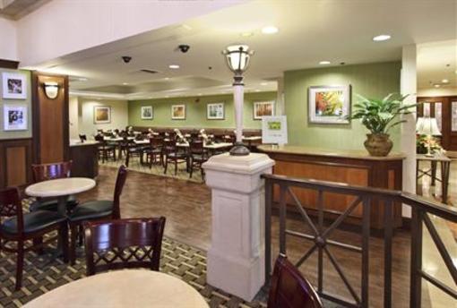 фото отеля Holiday Inn Santa Ana-Orange County Airport