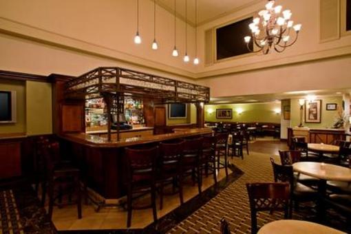 фото отеля Holiday Inn Santa Ana-Orange County Airport