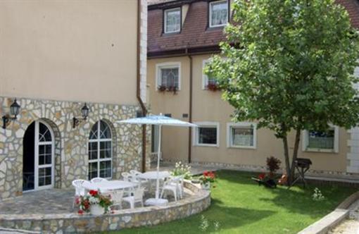 фото отеля Kikelet Club Hotel