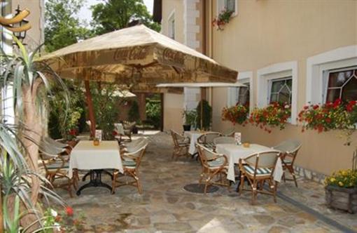 фото отеля Kikelet Club Hotel