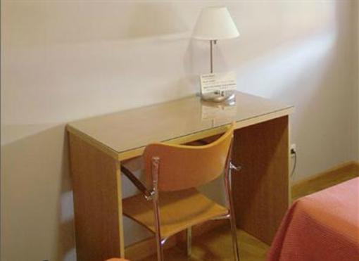 фото отеля Hostal CC Aranda de Duero