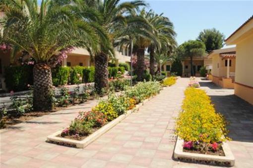 фото отеля Summer Day Villaggio Hotel