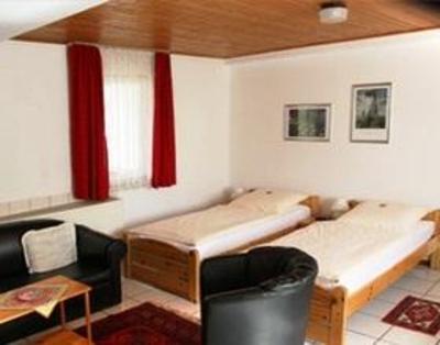 фото отеля Hotel & Gastehaus Landhaus am Wembach