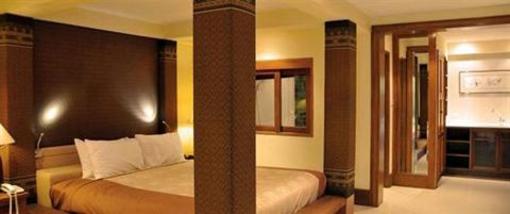 фото отеля Chakrabongse Villas Bangkok