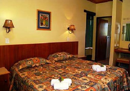 фото отеля Kleinplaas Resort Oudtshoorn